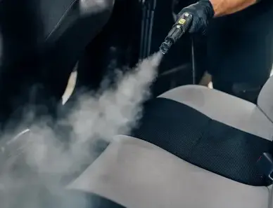 detailling Janzé-2
