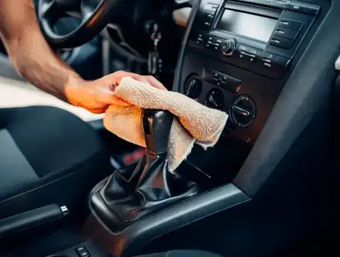 nettoyage intérieur voiture Cesson-Sévigné-1