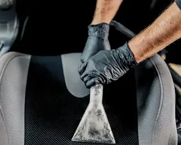 nettoyage intérieur voiture à Cesson-Sévigné - image 3