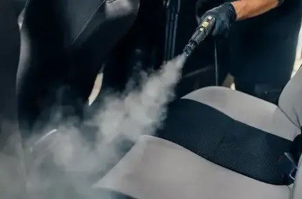 nettoyage intérieur voiture à Chantepie - image 4