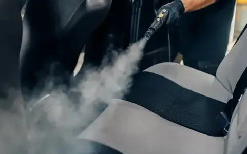 nettoyage intérieur voiture Servon-sur-Vilaine-3