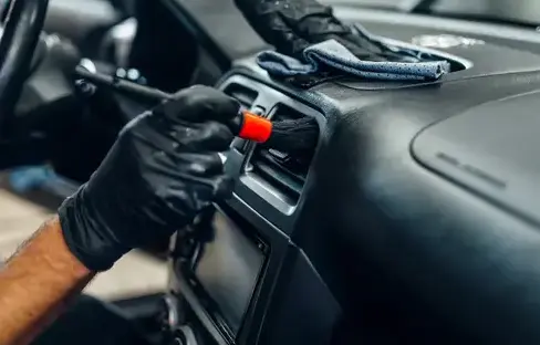 nettoyage intérieur voiture Servon-sur-Vilaine-4